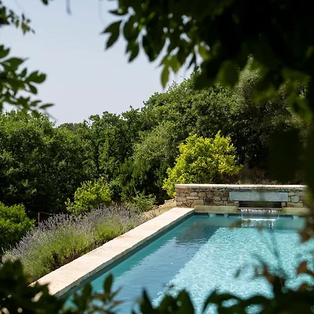 Proche Avec Piscine Pigna